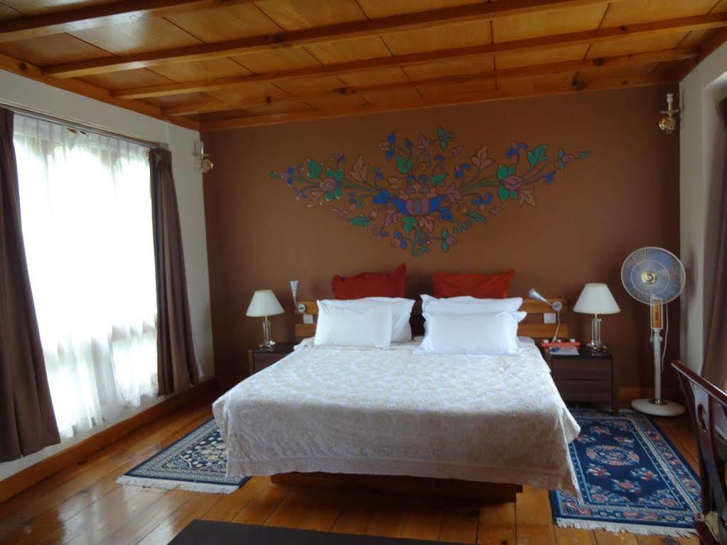 פארו Bhutan Metta Resort And Spa מראה חיצוני תמונה